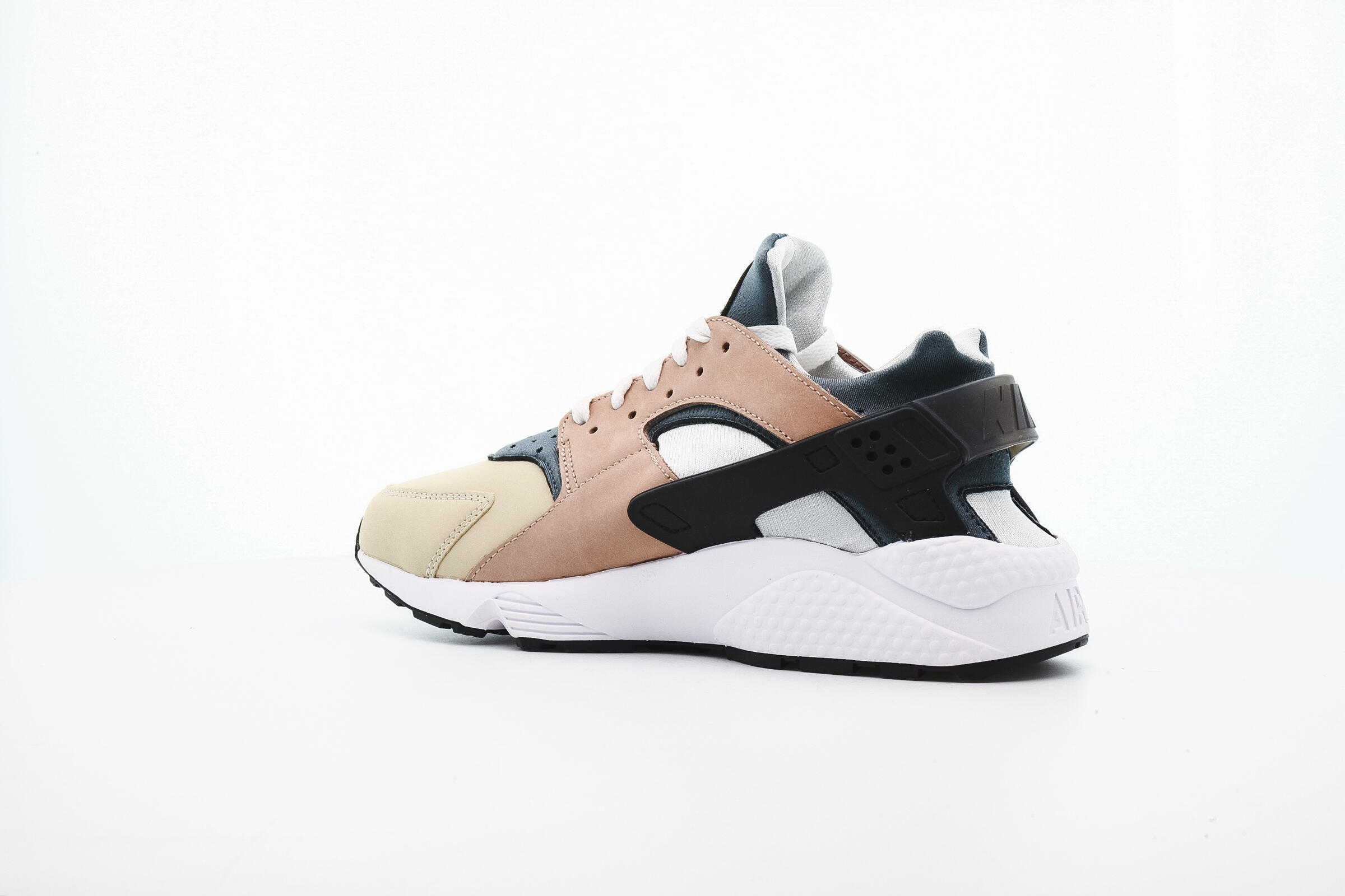 Nike AIR HUARACHE ESCAPE | DH9532-201 | AFEW STORE